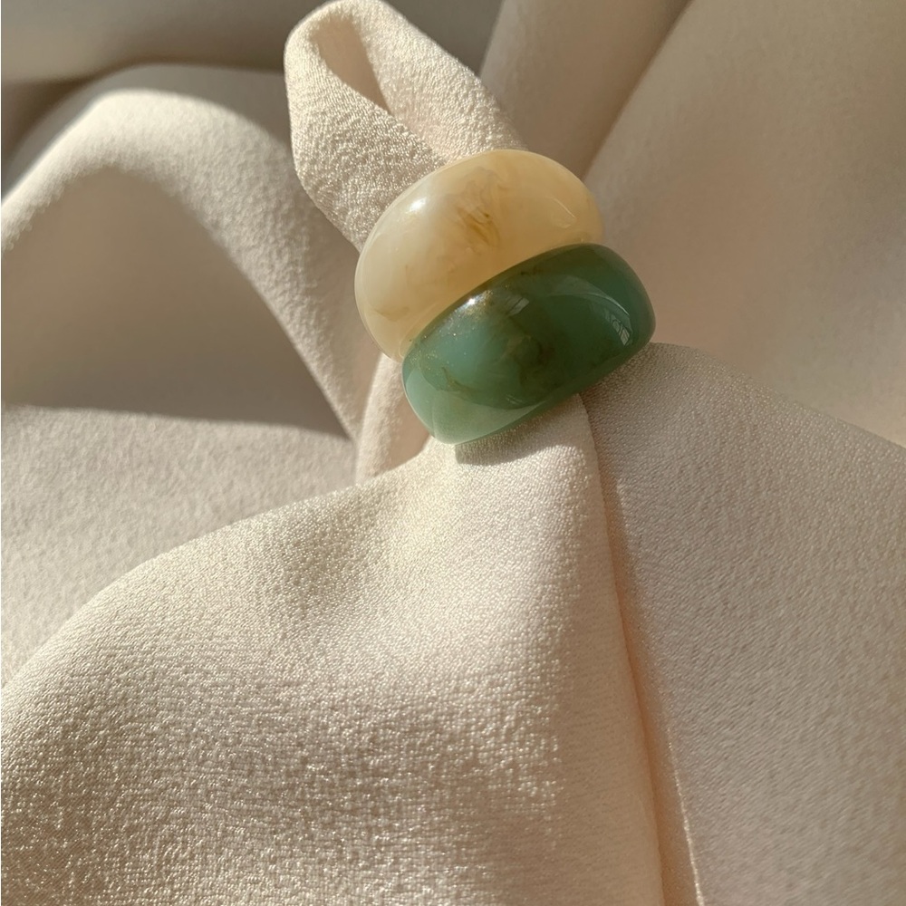 Elegant Green and Cream Bangle Set